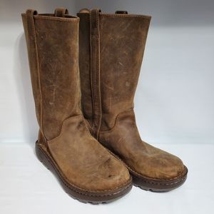 Chaco credence tall Boots Size 10